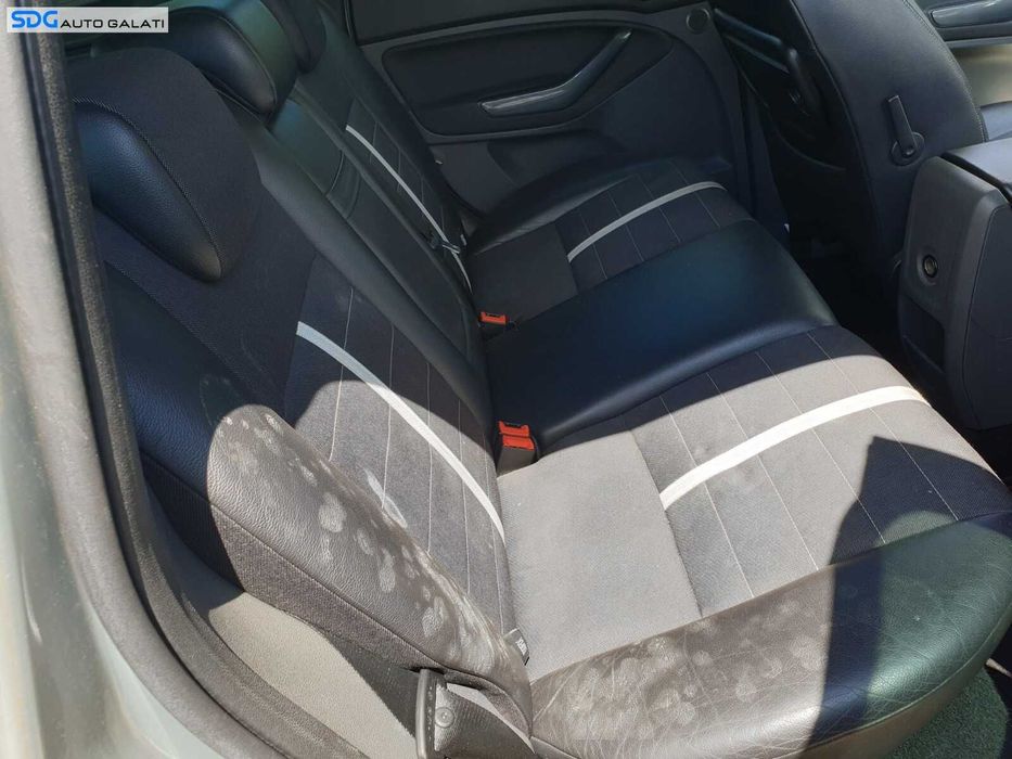 Interior Semipiele Semi Piele Scaun Scaune Fata Stanga Dreapta si Bancheta cu Spatar Ford Kuga 1 2008 - 2013 [C7844]
