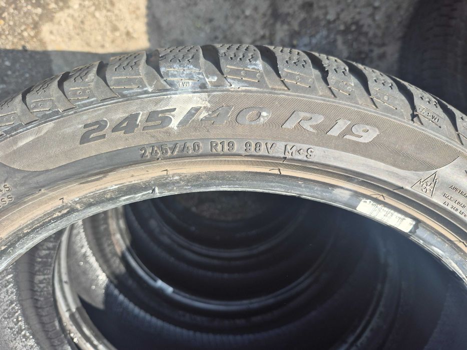 4 Anvelope M+S IARNA - 245/40/19 - PIRELLI Sottozero RUN-FLAT OEM BMW - DOT 2019 !