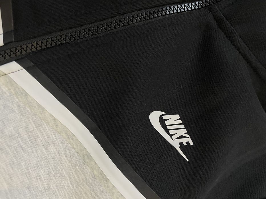 Спортивный костюм Nike