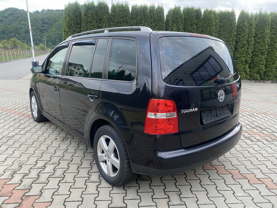 Dezmembrez VW Touran 2.0tdi BMM