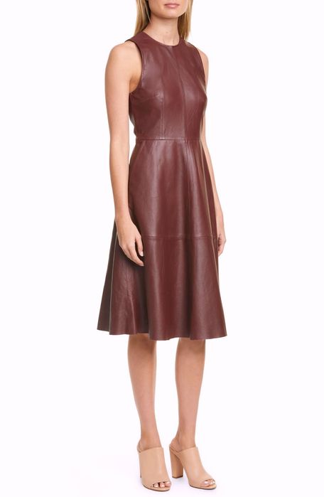 Кожена рокля Remain, М, нова