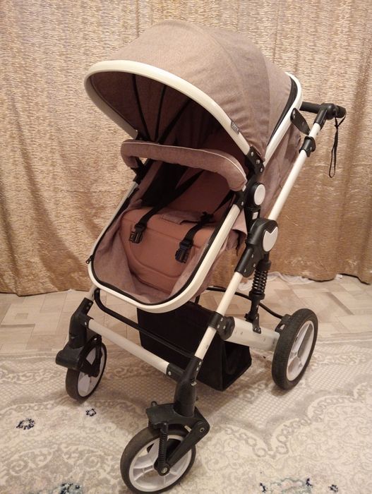 Продам детскую коляску