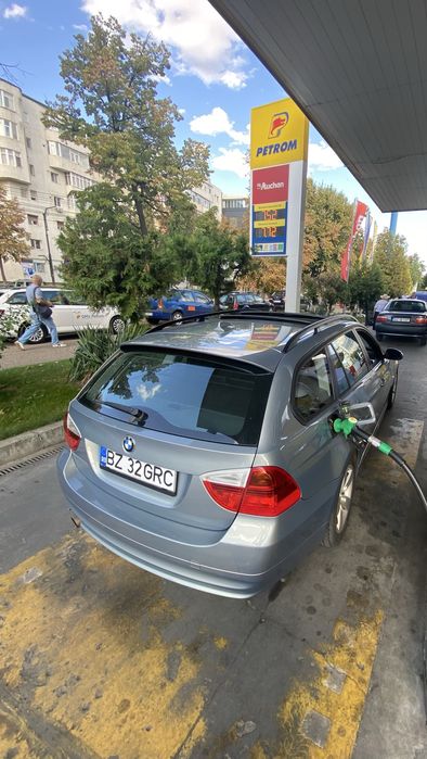 BMW e91 318i 129cp 2006