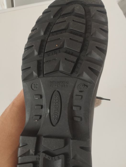 Зимние ботинки новые