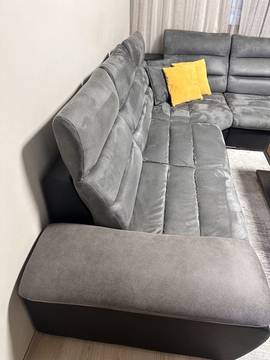 Ъглов диван разтегателен с холна маса