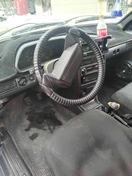 Продам ваз 2114 на полном ходу 8клапан.бензин.