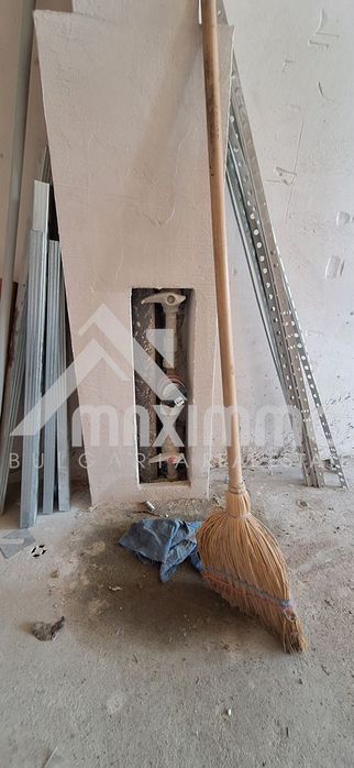 Гараж в Варна-ЖП Гара площ 41 цена 95000
