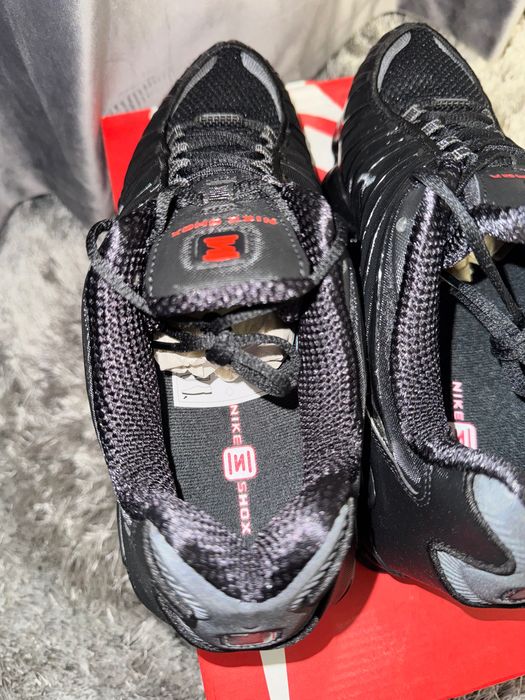 Nike Shox noi…….