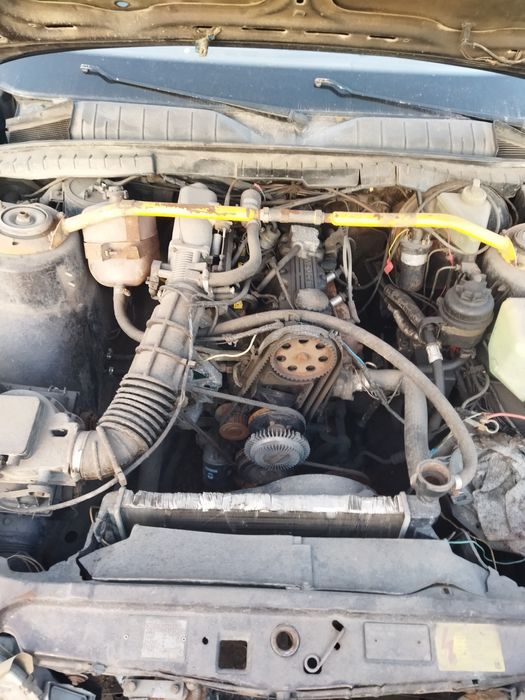 Продам Опель Омега Караван на запчастям