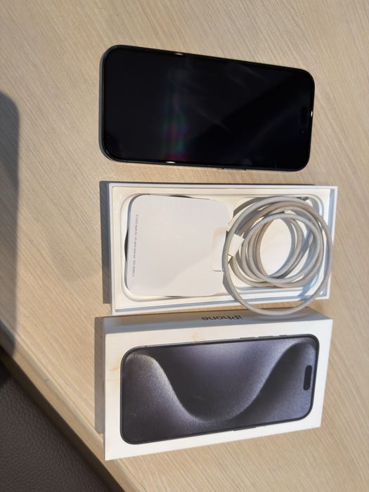 Iphone 15 pro син 128 gb