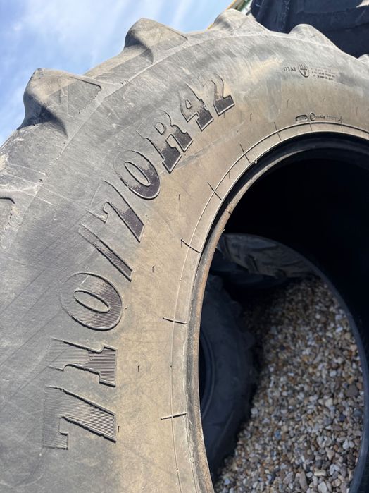 710/70r42 Bkt bucata sau set