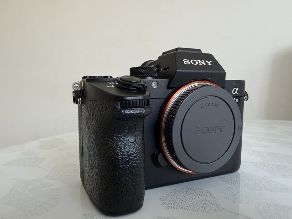 Sony A7 III сатылады