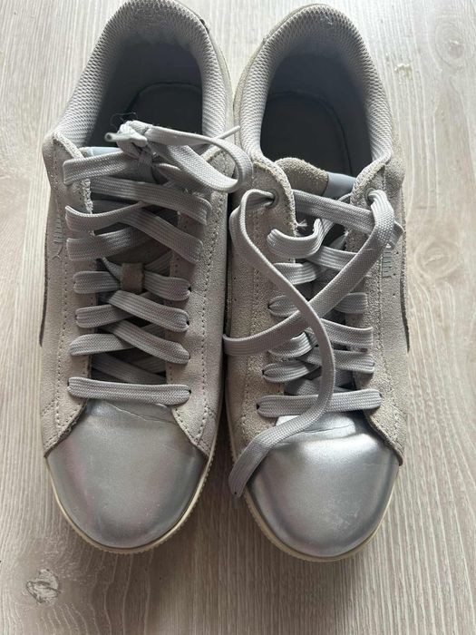 Adidasi puma gri deschis