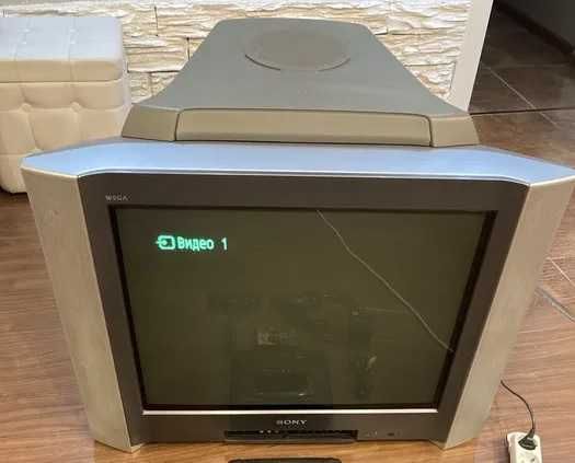 Для ретро игр телевизор 21" LG с подключением компонент и композит