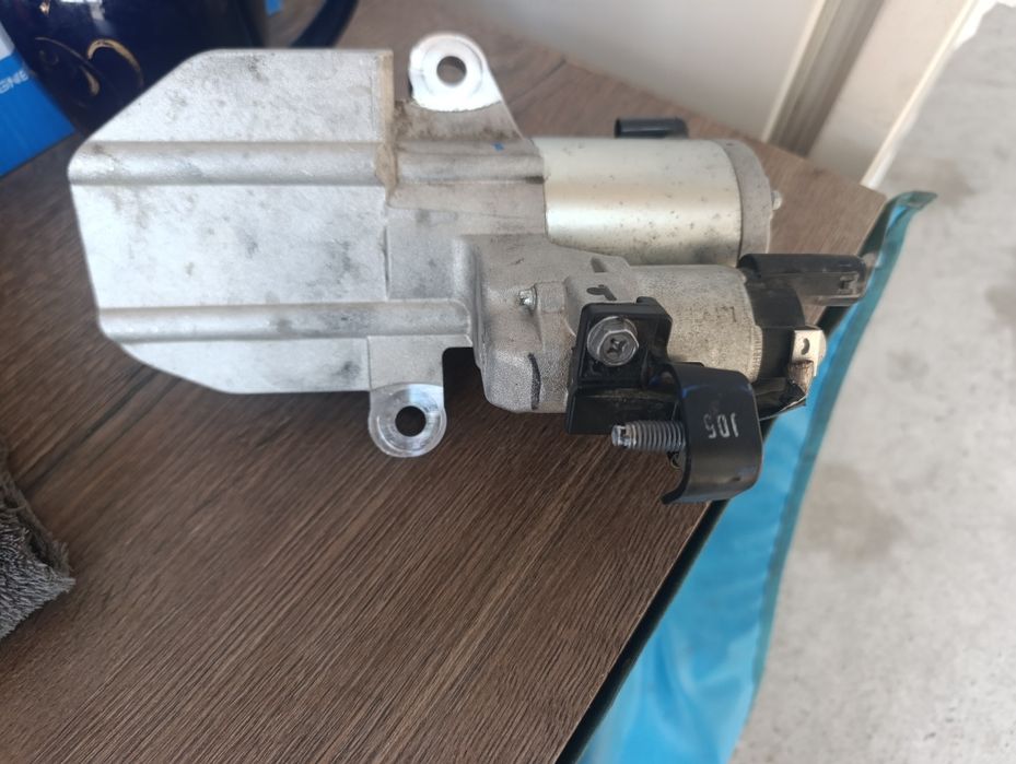 Стартер Трекер 2 на запчасти