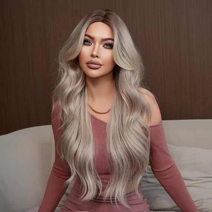 Пепеляво руса перука Ombre – тъмни корени, преливни руси нюанси, 78 см