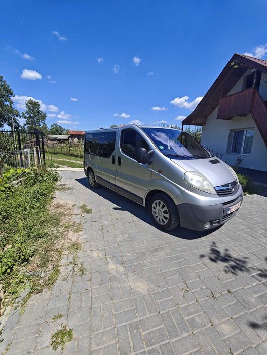 Opel Vivaro 8+1  2014 2.0 cdti