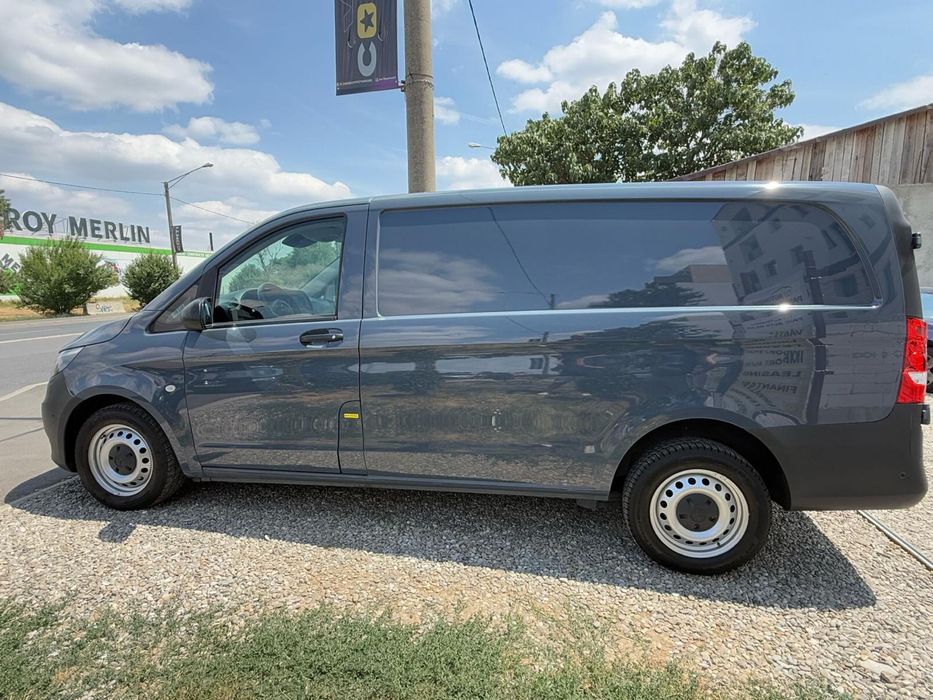 Mercedes Benz Vito