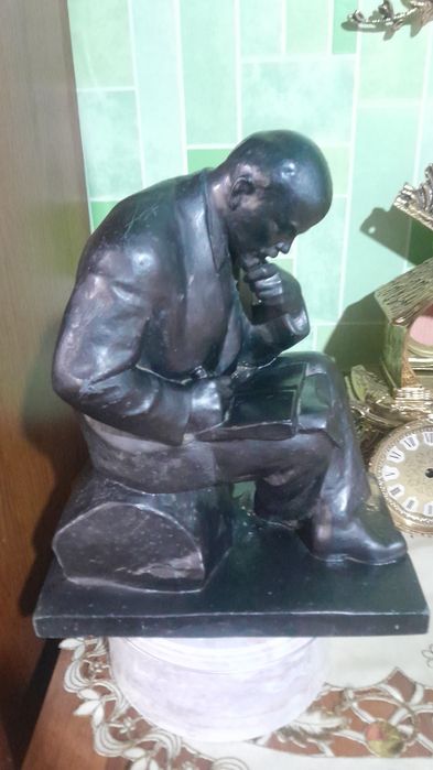 Статуэтки !Ленин Метатель диска Лошади Кони и прочие !