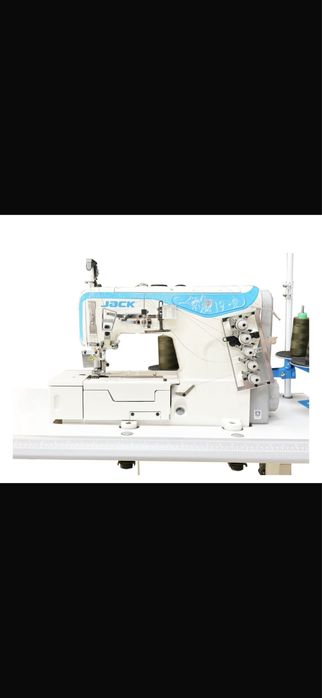 Швейная машинка.