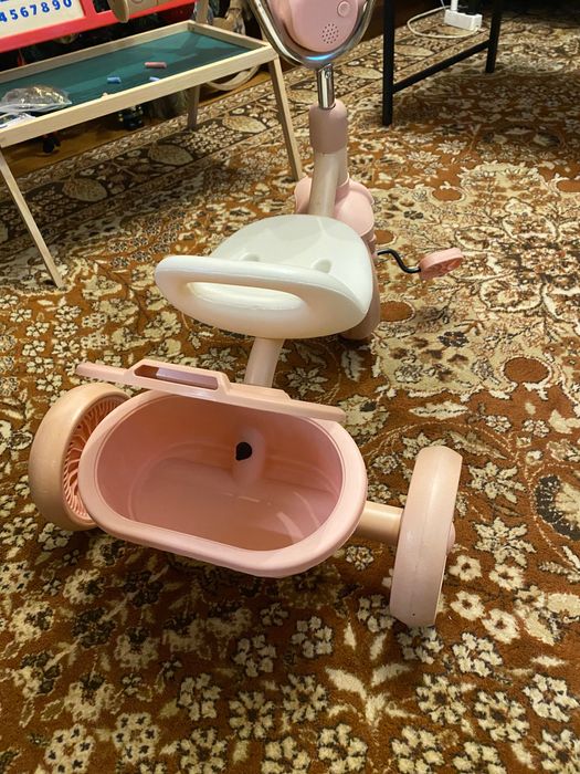 Детска триколка, запазена