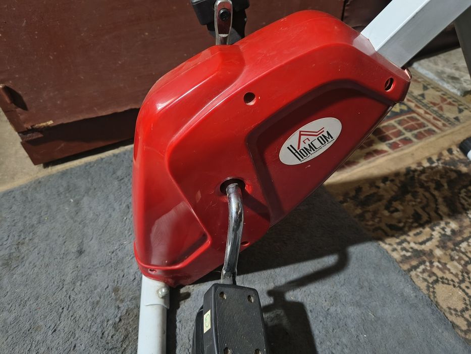 De vânzare bicicleta fitness