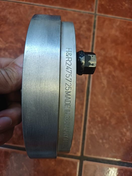 Set distantiere auto