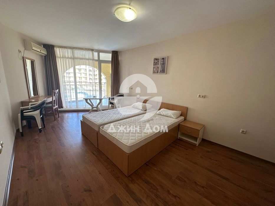 Продава се Тристаен апартамент в Ахелой - 95 кв.м за 666 €/кв.м - Снимка #3