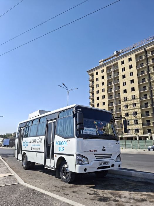 Isuzi Avtobus  NP 21