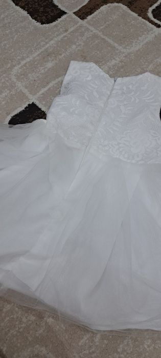 Нарядное платье р 80-90