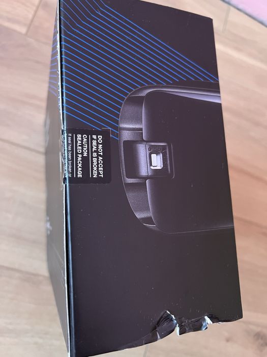 Samsung Gear VR  with controller,  очилa за виртуална реалност