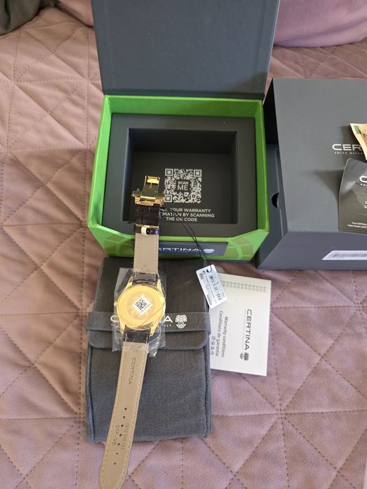 Продавам нов оригинален мъжки часовник Certina Швейцария 2г гаранция с 18k златно покритие