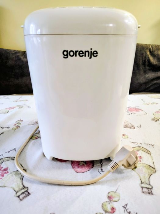 Хлебопекарна Gorenje BM 900 WII