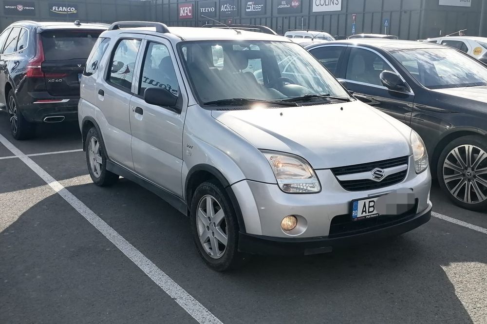 SUZUKI Ignis 2004 — imagine 1