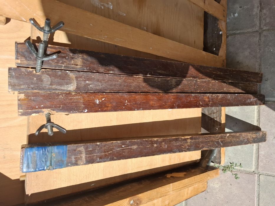 Продаётся  раздвижной советский стол