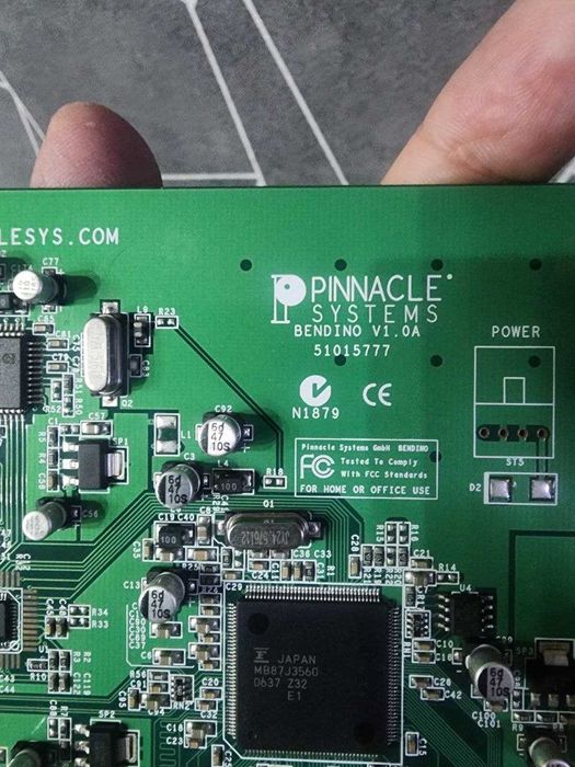 Pinnacle Systems Studio MovieBoard HD устройство видеозахвата.