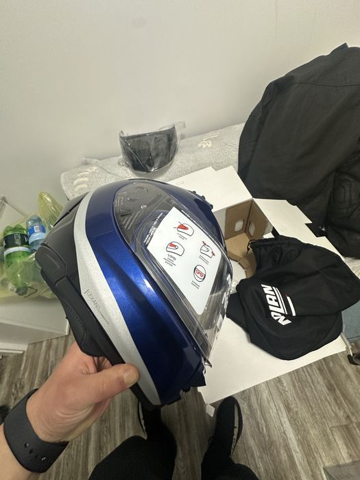 Vand casca nolan noua marimea L nefolosita + viziera neagra