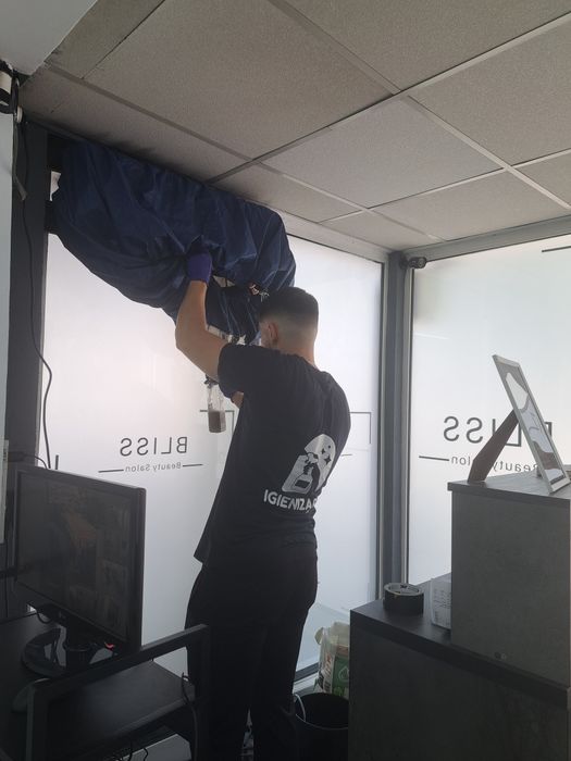 Montaj  aer condiționat , mentenanță si service