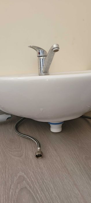 Раковина для ванной