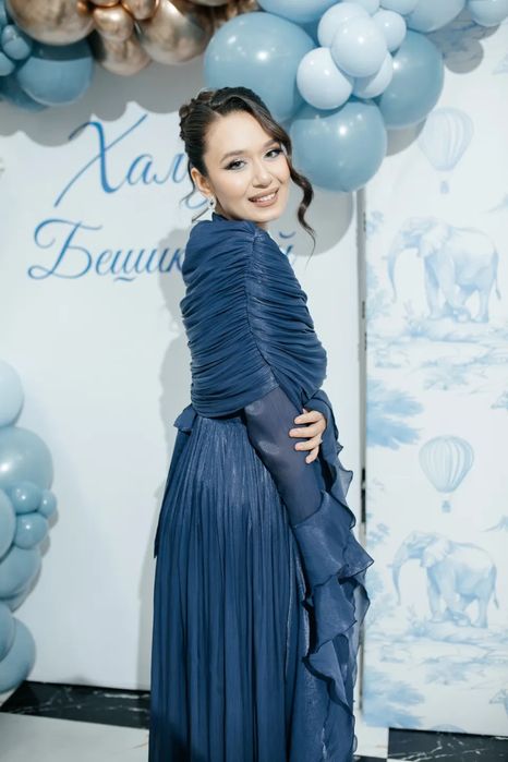 Изысканное платье