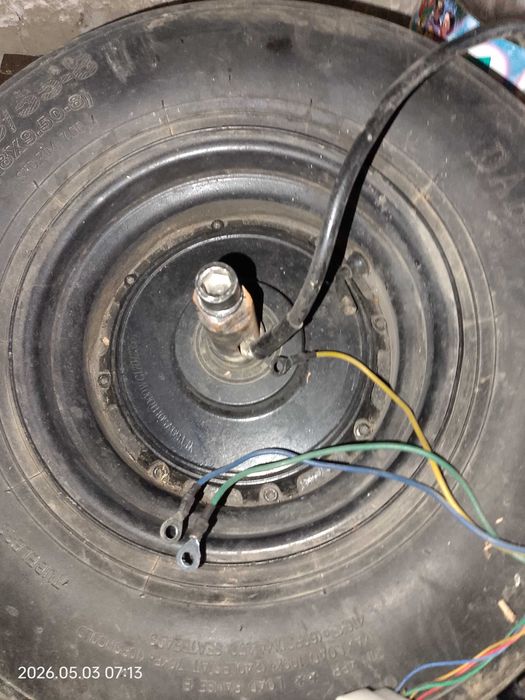 Двигател за CityCoco 60V 1500W / задна мотор-капла / работещ Продава се моторът, не гумата. Гумата е спукана/за смяна.
