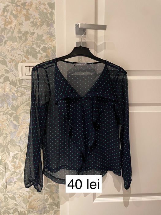 Vand haine second hand < 60 lei