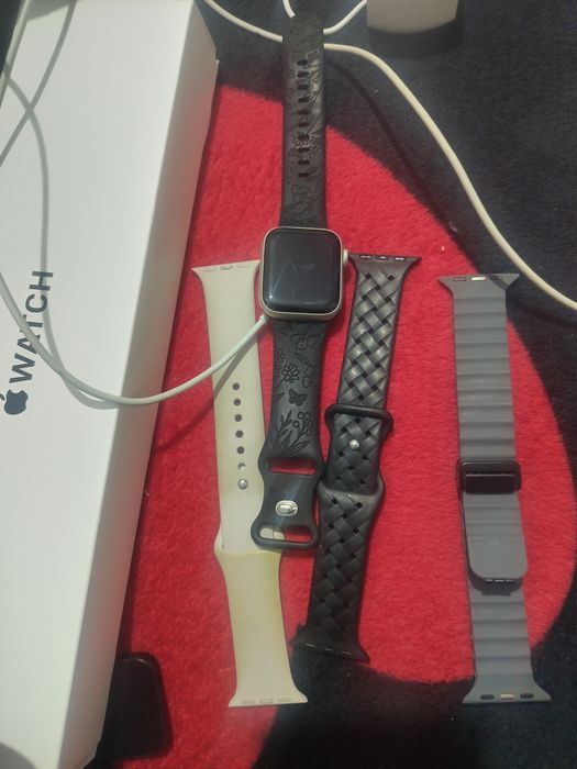 Apple warch SE A2722