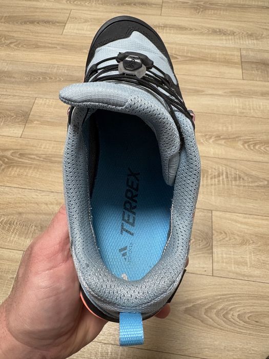 Adidas Terrex нов