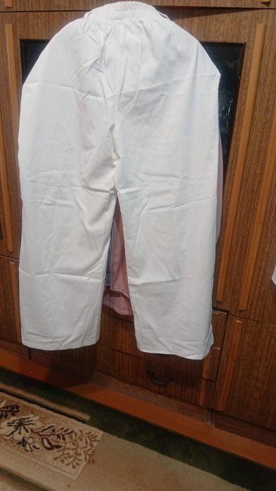 Продам летний костюм