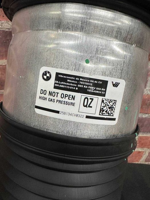 Amortizor pneumatic spate dreapta BMW X5 G05 PHEV Nou Original