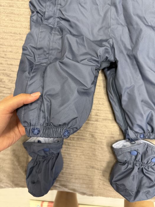 Продам комбинезон весна /осень