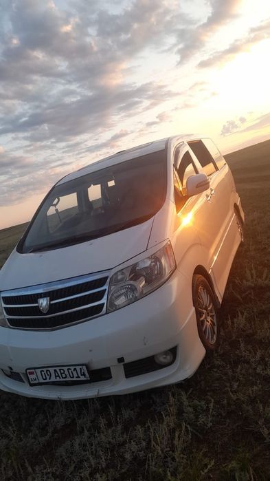 Продам срочно машину