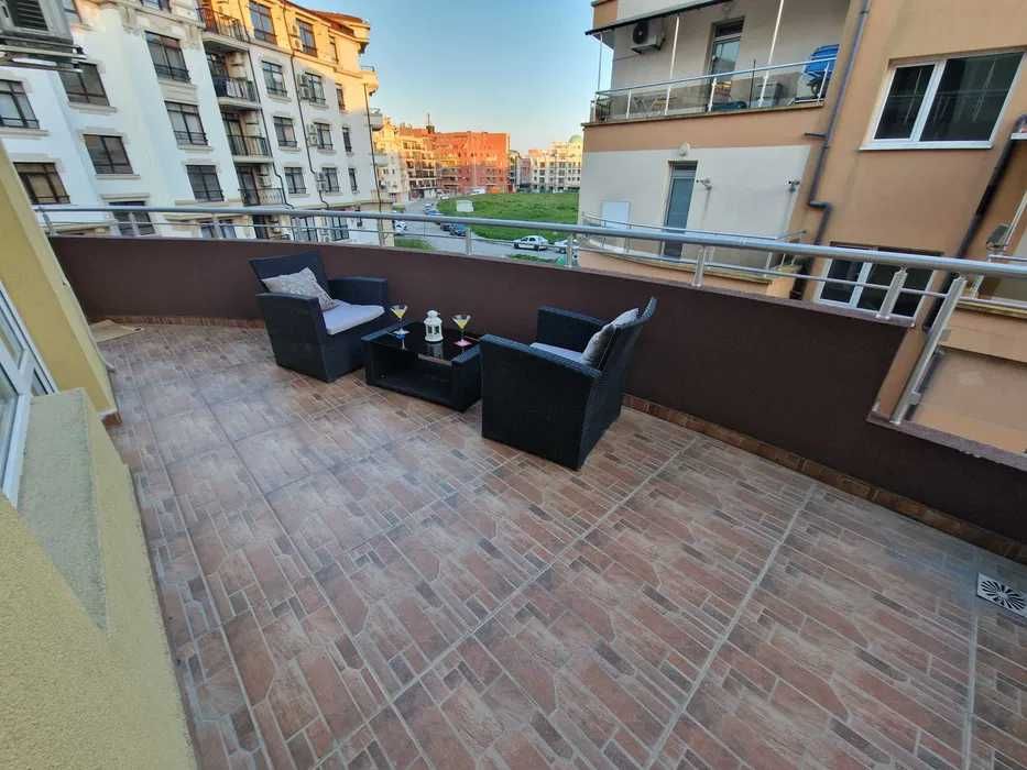 Продава се Тристаен апартамент в Поморие - 86 кв.м за 699 €/кв.м - Снимка #18