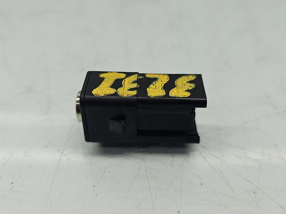 Conector auxiliar USB Ford B-Max [Fabr 2012-prezent] DM5T-19A164-AA